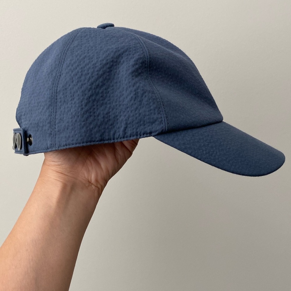 Hermes cap